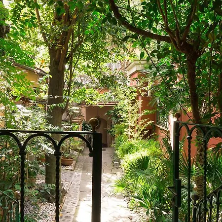 Margutta'S Garden-3